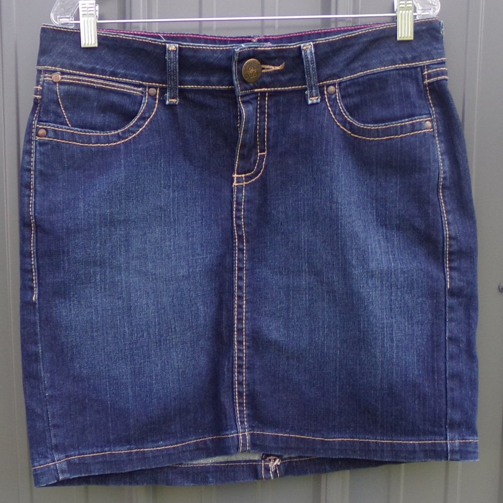 Wrangler Women's Retro Mae Mid Rise Stretch Jean Skirt- Size 9